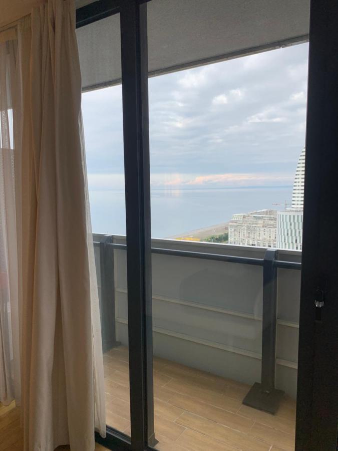 Orbi City Suites Batumi Esterno foto