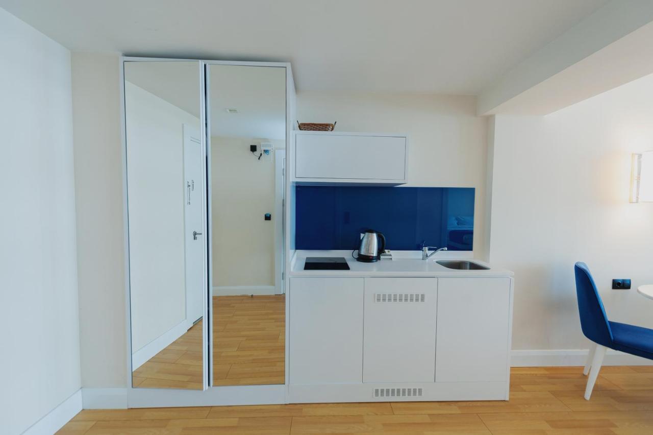 Orbi City Suites Batumi Esterno foto